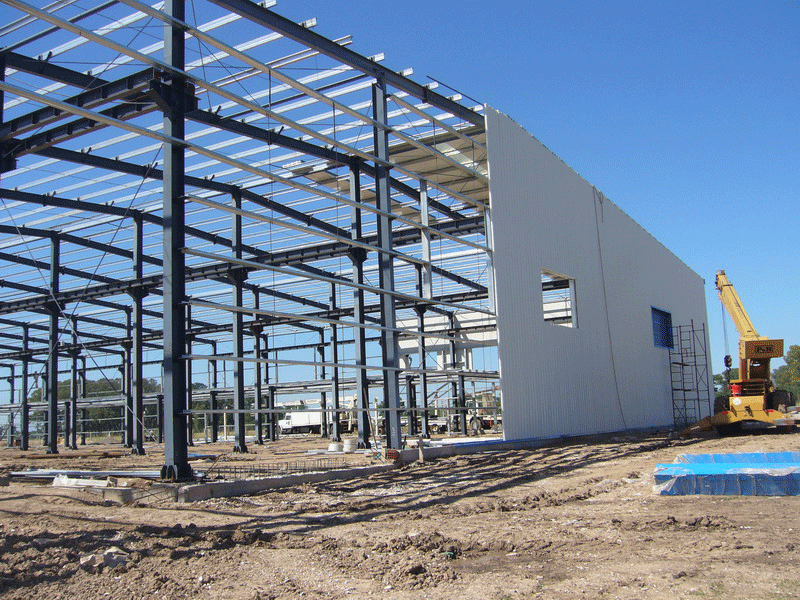 Pre-engineered building steel structure