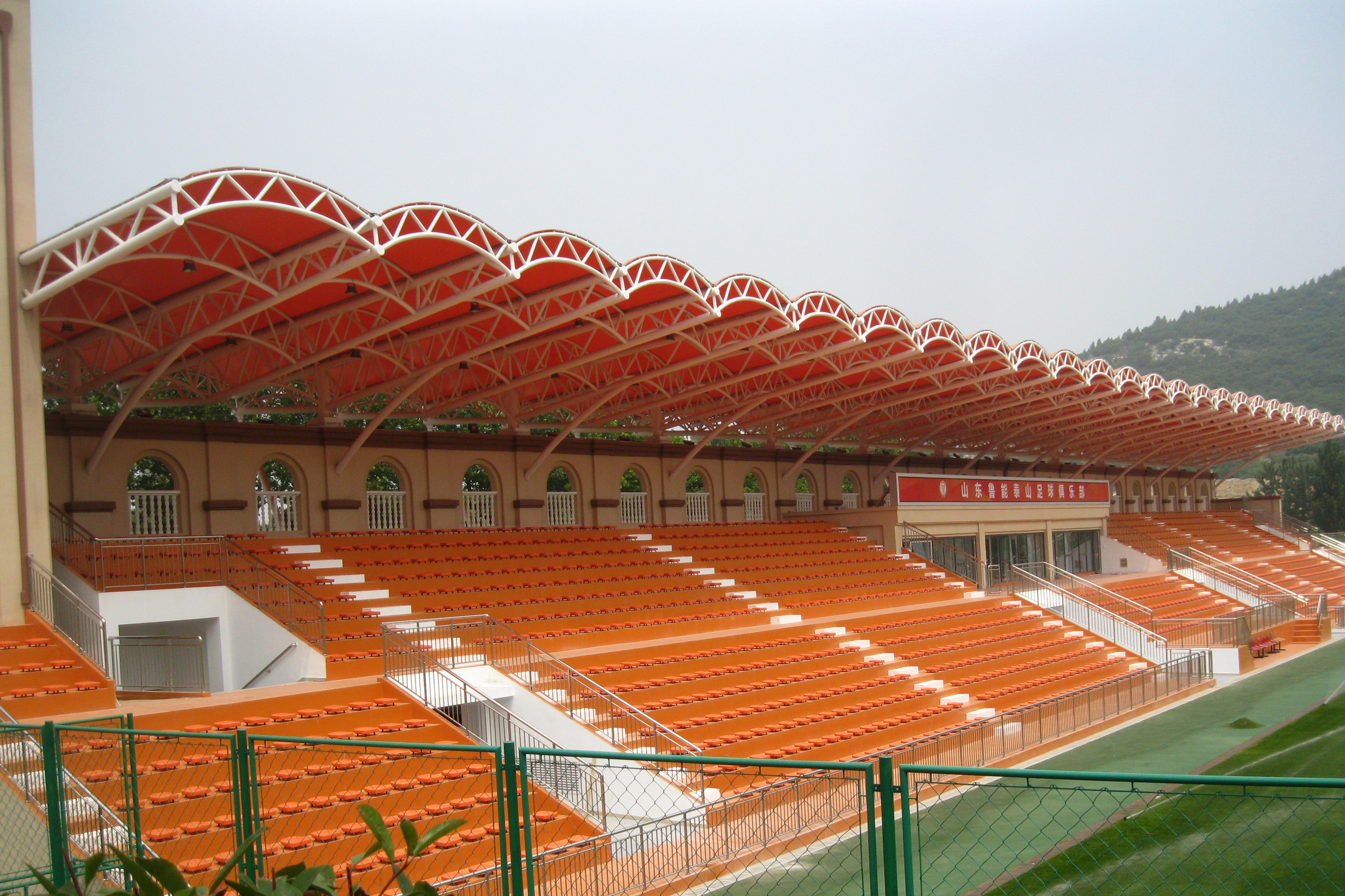 Pipe Truss Steel Structure For Stadium