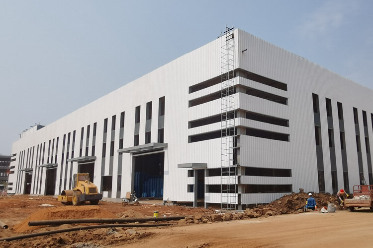 ISO Certificated Prefabricated Steel Structure Workshop Buildings